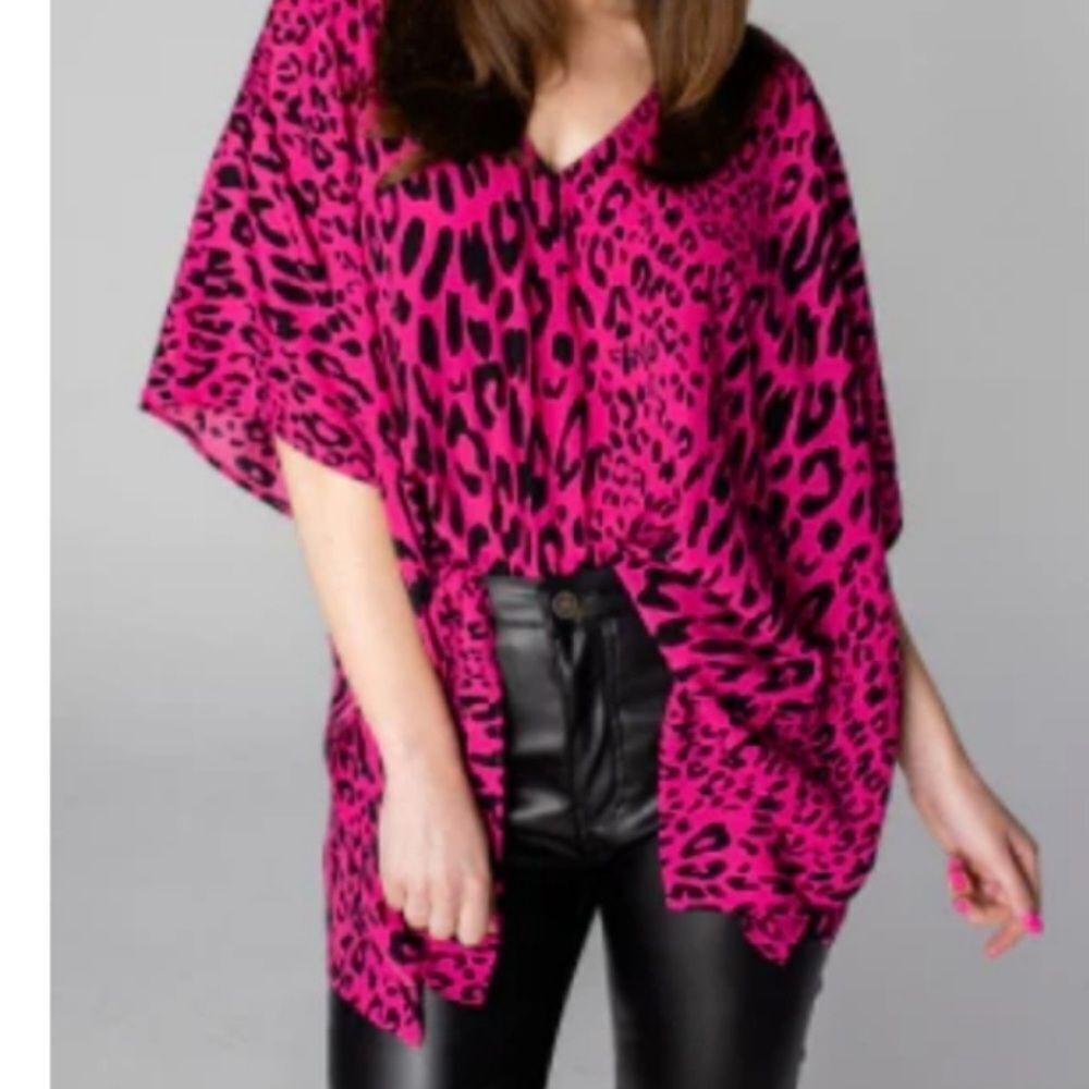 Buddy Love North Tunic Top Fuchsia Pink Leopard Oversized